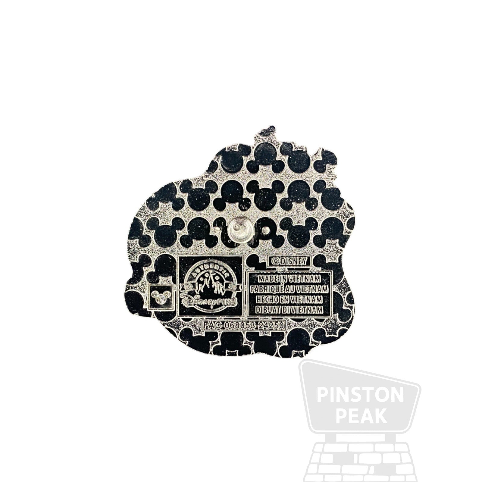 Disney Magical Chefs Mystery Pin – Humphrey the Bear Chicken Cacciatore